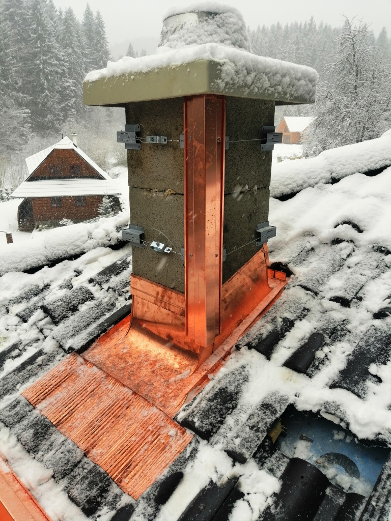 Kazetové oplechovanie komína, ozn. HOK, Meď